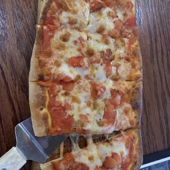 Piero's Corner - Happy hour pizza - Italian Near Me - Herndon, Virginia Piero's Corner - Happy hour pizza - Italian Near Me - Herndon, Virginia