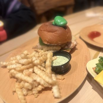 Toadstool Cafe - Luigi pesto chicken came with little hat - Cafes Near Me - Universal City, California Toadstool Cafe - Luigi pesto chicken came with little hat - Cafes Near Me - Universal City, California