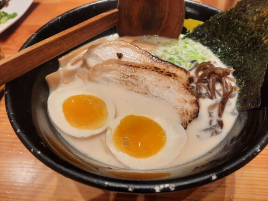 KINTON RAMEN UNION by null