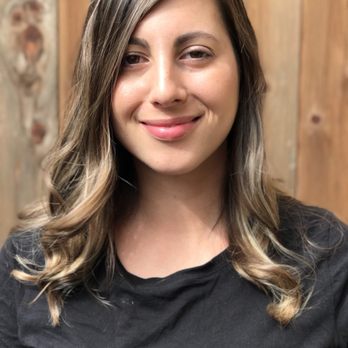 Salon Lujon - Mihaela is your girl! She gave me everything I requested and went above and beyond my expectations. Asked for a bayalage. - Hair Salons Near Me - Fullerton, California Salon Lujon - Mihaela is your girl! She gave me everything I requested and went above and beyond my expectations. Asked for a bayalage. - Hair Salons Near Me - Fullerton, California