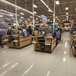 Pick 'n Save - Not enough human beings at checkout.