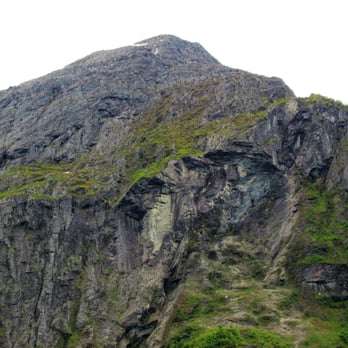 Nedgang Øvstebro Foss - One tough mountain to get up - Hiking Near Me