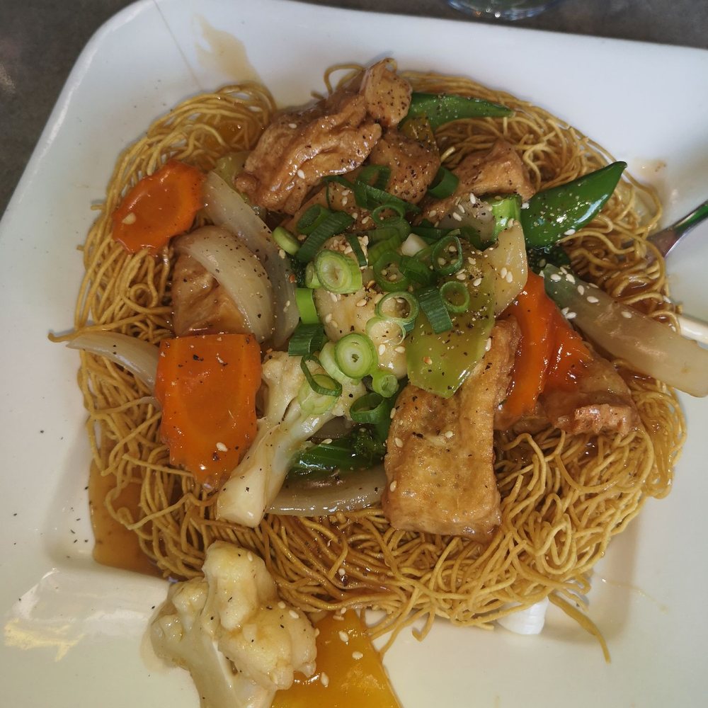 Amazing crispy Chow Mein Amazing crispy Chow Mein