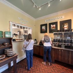 Tate's Bake Shop - Drink pick up area