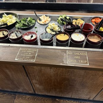 Pizza Barn - Salad bar - Pizza Near Me - Fallon, Nevada