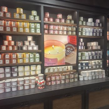 Bath & Body Works - Perfume Near Me - New York, New York Bath & Body Works - Perfume Near Me - New York, New York