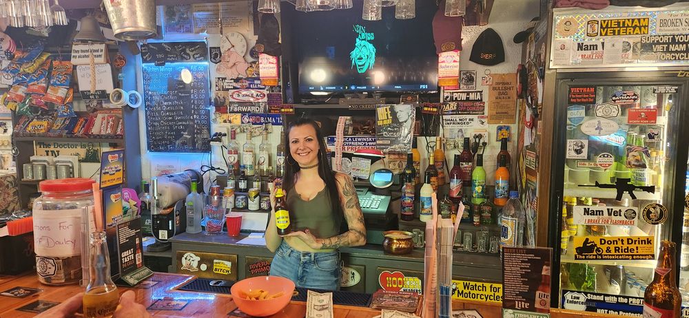 Social spots from Broken Spoke Saloon