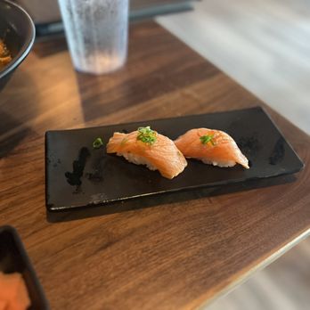 Kan Sushi - Truffle salmon - Sushi Bars Near Me - Honolulu, Hawaii