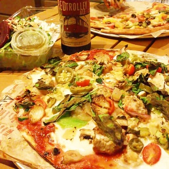 Blaze Pizza - Myo pizza and beer - Salad Near Me - Gold River, California
