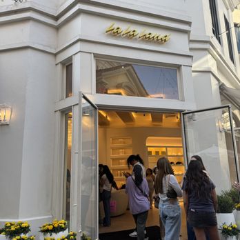 La La Land - Coffee & Tea Near Me - Los Angeles, California