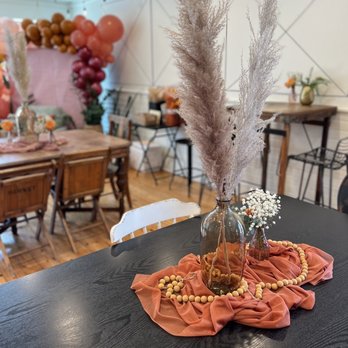 Honey's Coffee & Biscuits - Lovely table setup! - Coffee & Tea Near Me - New Waverly, Texas
