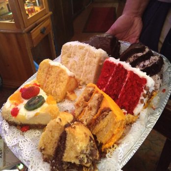 The Bubble Room - Desserts Near Me - Captiva, Florida