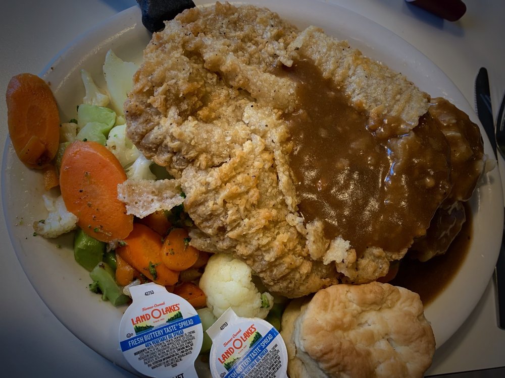 THE CLUB CAR GRILLE Updated October 2024 58 Photos & 58 Reviews