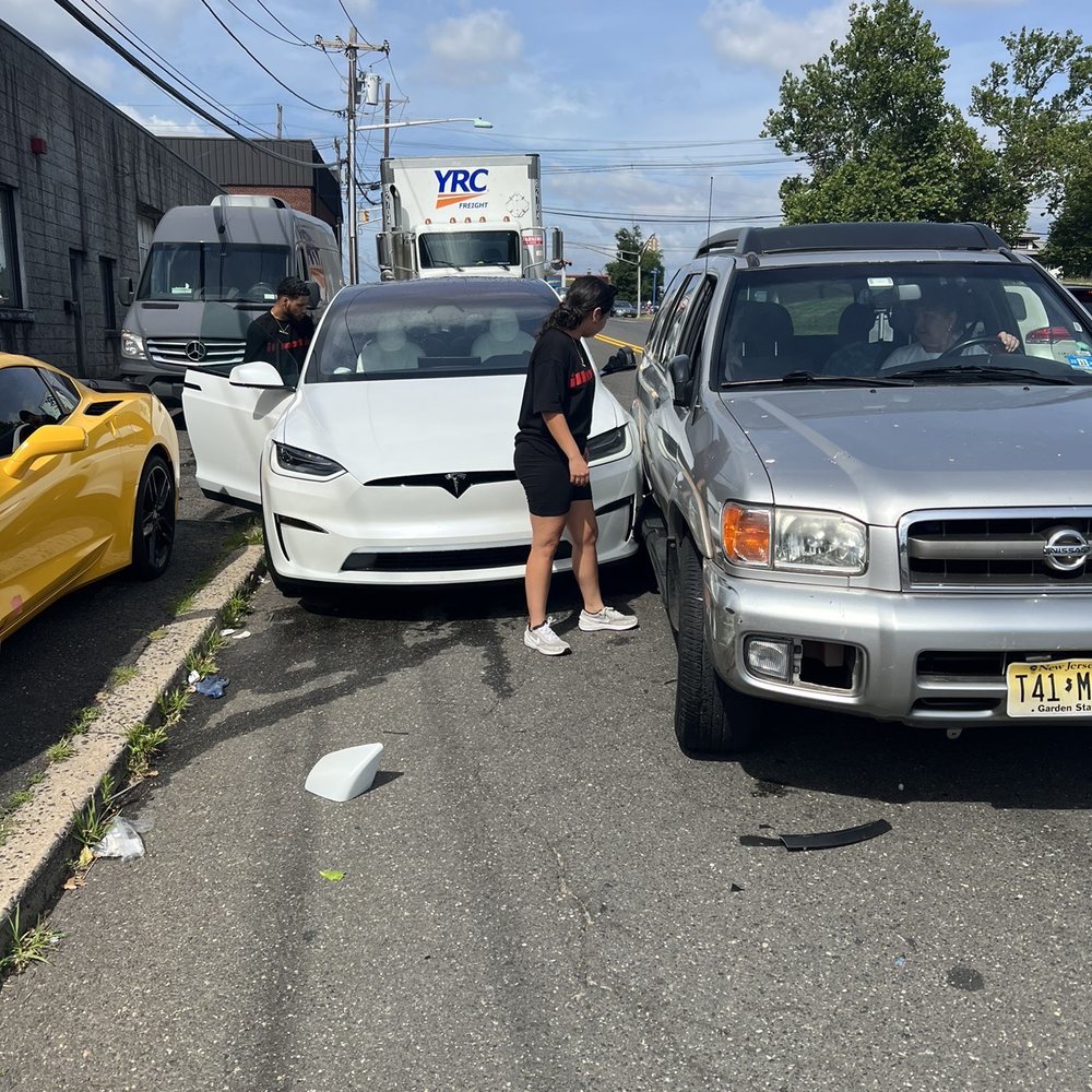 Just be careful with your Tesla's here.
