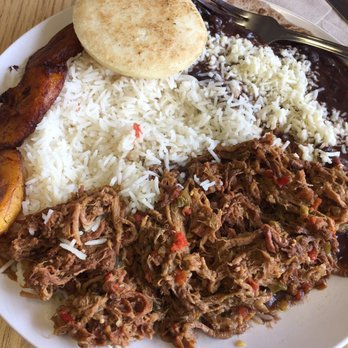 La Taguara - The pabellón is pabe-yummy! - Venezuelan Near Me - Madison, Wisconsin La Taguara - The pabellón is pabe-yummy! - Venezuelan Near Me - Madison, Wisconsin