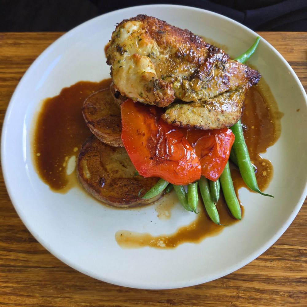 Arms Reach Bistro - Canadian (New) Near Me - North Vancouver, British Columbia Arms Reach Bistro - Canadian (New) Near Me - North Vancouver, British Columbia