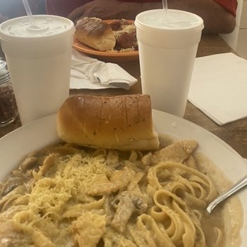 Giuseppe's Cafe - Chicken Marsala - Pizza Near Me - Birmingham, Alabama