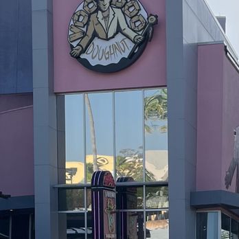 Voodoo Doughnut - Bakeries Near Me - Orlando, Florida Voodoo Doughnut - Bakeries Near Me - Orlando, Florida