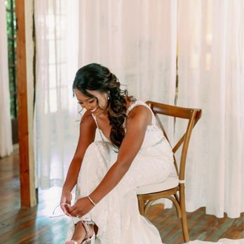 Styles By Chantelle - Bridal hair - Hair Stylists Near Me Styles By Chantelle - Bridal hair - Hair Stylists Near Me