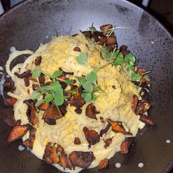 Full Bloom Vegan - Carbonara - Vegan Near Me - Miami Beach, Florida