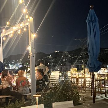 Pila Pizza - View of Hollywood Hills - Pizza Near Me - Los Angeles, California Pila Pizza - View of Hollywood Hills - Pizza Near Me - Los Angeles, California