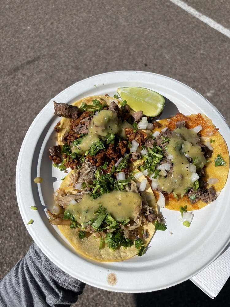 CRNE Tacos Fuego Logo