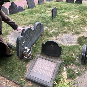 Ghosts & Gravestones - Historical Tours Near Me - Boston, Massachusetts Ghosts & Gravestones - Historical Tours Near Me - Boston, Massachusetts