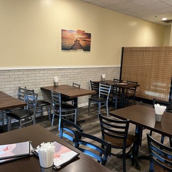 Peak Thai - Dining Area - Noodles Near Me - Aurora, Illinois Peak Thai - Dining Area - Noodles Near Me - Aurora, Illinois
