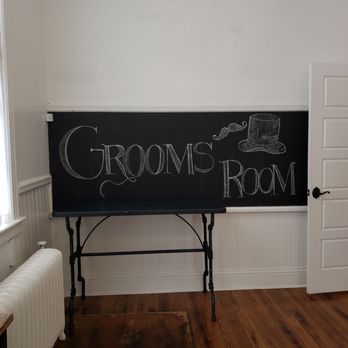 Historic Venue 1902 - Grooms room - Venues & Event Spaces Near Me - Sanford, Florida Historic Venue 1902 - Grooms room - Venues & Event Spaces Near Me - Sanford, Florida