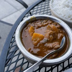 Everest on Grand - Cauliflower curry