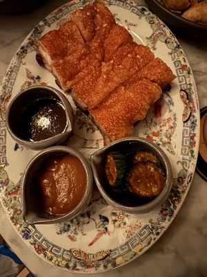 Chinese Tuxedo by null