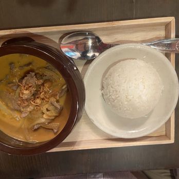 Thai 101 - Massaman Curry - Thai Near Me - Bayside, New York