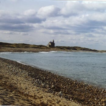 Block Island Bonfires - North Light from a distance - Wedding Planning Near Me