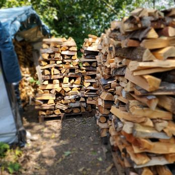 Lumberjack Firewood - Some of the wood drying - Firewood Near Me Lumberjack Firewood - Some of the wood drying - Firewood Near Me