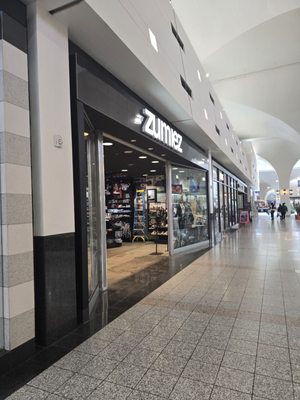 Boulevard Mall by null