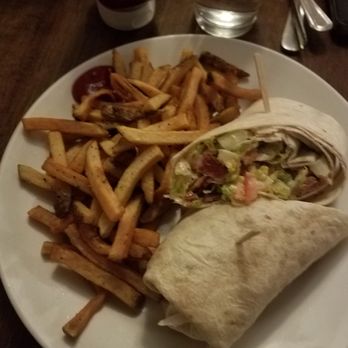The Rustic Table - BLT wrap - New American Near Me - Emigrant Gap, California The Rustic Table - BLT wrap - New American Near Me - Emigrant Gap, California