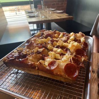 Emmy Squared Pizza - Durham - Big Hawaiian Pizza (8x10) - Pizza Near Me - Durham, North Carolina