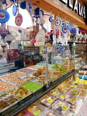Balboa International Market by null