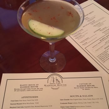 Harbor House by Bartolotta - Autumn Apple martini - Seafood Near Me - Milwaukee, Wisconsin Harbor House by Bartolotta - Autumn Apple martini - Seafood Near Me - Milwaukee, Wisconsin
