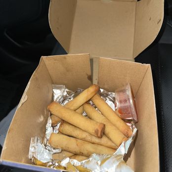 PI Wings - 10 Lumpia - Chicken Wings Near Me PI Wings - 10 Lumpia - Chicken Wings Near Me