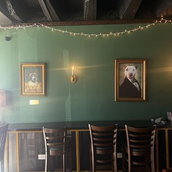 Ludlow Charlingtons Coffee Shop - Coffee & Tea Near Me - Chicago, Illinois Ludlow Charlingtons Coffee Shop - Coffee & Tea Near Me - Chicago, Illinois