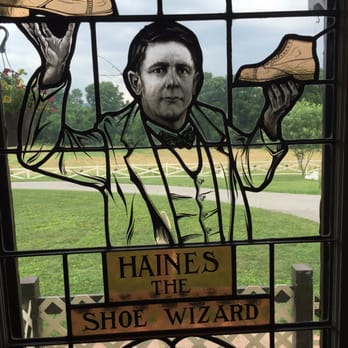 Haines Shoe House - Ice Cream & Frozen Yogurt Near Me - York, Pennsylvania Haines Shoe House - Ice Cream & Frozen Yogurt Near Me - York, Pennsylvania