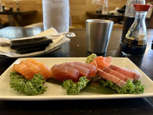 Xian Sushi and Noodle by null