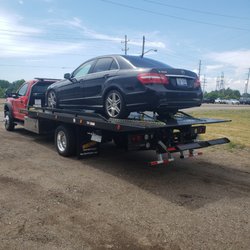M & M Towing