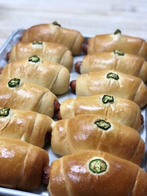 Dale's Donuts by null