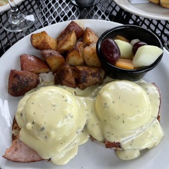 Wildflower Cafe - Eggs Benedict - Breakfast & Brunch Near Me - Redondo Beach, California Wildflower Cafe - Eggs Benedict - Breakfast & Brunch Near Me - Redondo Beach, California