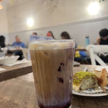 maman - Seasonal machiato - Coffee & Tea Near Me - New York, New York