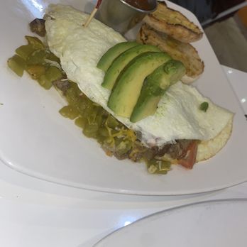 Awake - Egg white Chicken Avocado Omelette - Breakfast & Brunch Near Me - Dallas, Texas