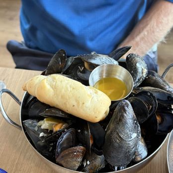 Blue Mussel Cafe - Mussels - Seafood Near Me - Rustico, Prince Edward Island Blue Mussel Cafe - Mussels - Seafood Near Me - Rustico, Prince Edward Island