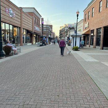 The Branson Landing - Shopping Centers Near Me - Branson, Missouri